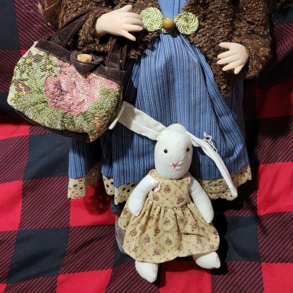 Maggie Porcelain Collector Doll from Princess House - Picture 7 of 7